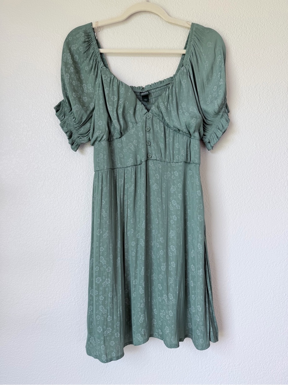Wild Fable Sage Green Floral Jacquard Puff Sleeve Midi Dress Cottagecore L